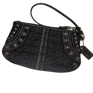Coach‎ Signature Black C Jacquard & Studded Wristlet Clutch Vintage Y2K ~(EUC)